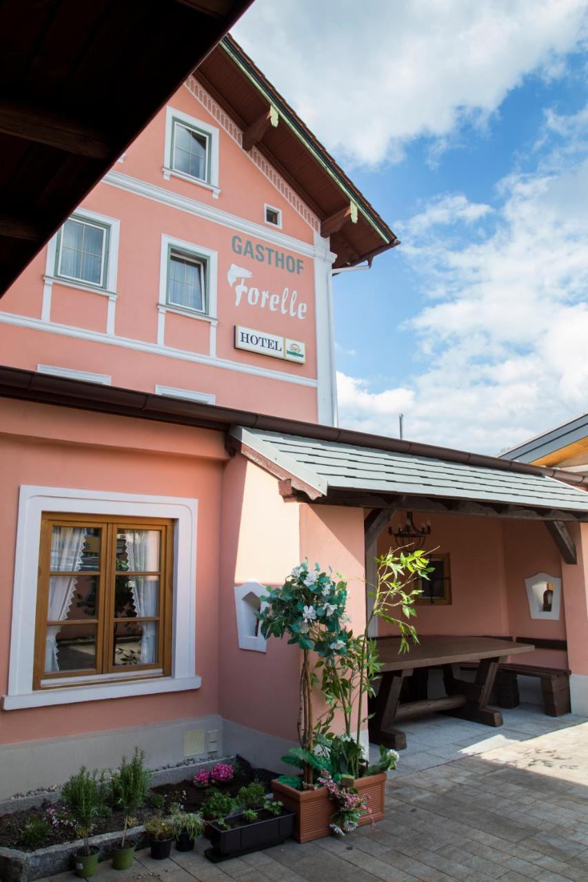 Hotel Gasthof Forelle Siegsdorf Zewnętrze zdjęcie